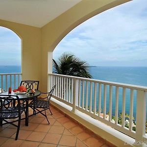 One-Bedroom Villa Ocean View Non-Smoking